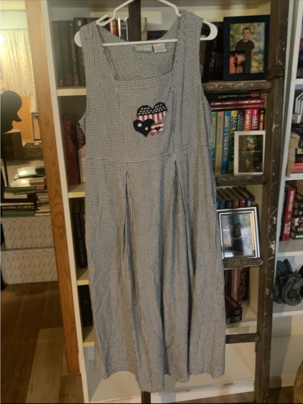 Sleeveless Gingham Maxi Dress with Patriotic Heart - Gray VINTAGE with pockets
